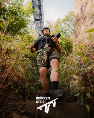Unsere Guides sind immer an eurer Seite! 💪🧗‍♂️🌉
#brückensteig #teamdeepwood #müngstenerbrücke #brückenpark #guidesmitherz #abenteuerbegleiter #outdoorerlebnis #ausflugszielnrw