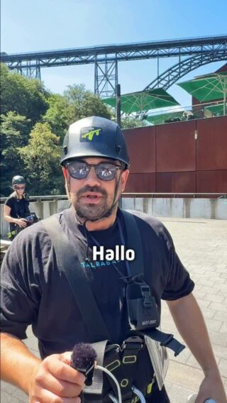Am Samstag haben die @talrabauken die Müngstener Brücke unsicher gemacht - oder war es andersherum? 🤔

Schön, dass ihr da wart. 🫶🏼