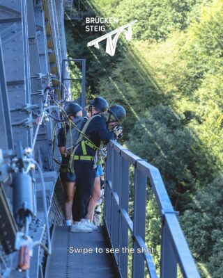 Swipe to see the shot 📸
#brückensteig #müngstenerbrücke #brückenpark #diebergischendrei #ausflugszielnrw #outdoorerlebnis #swipetosee #momentaufnahme