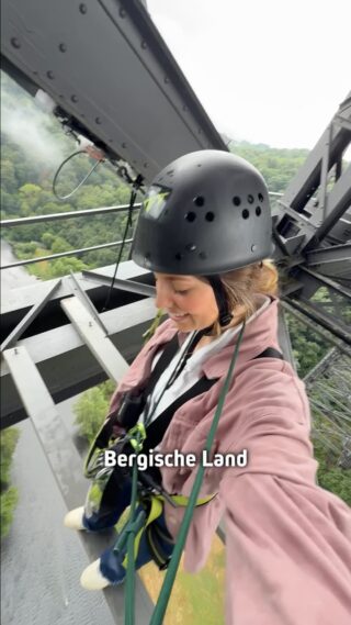 Nicht nur bei Sonnenschein ein Highlight.

Der Brückensteig ist einmalig in Europa. 
Und befindet sich mitten im Herzen von NRW.

Jetzt abspeichern & Sommer unvergesslich machen! 🤩