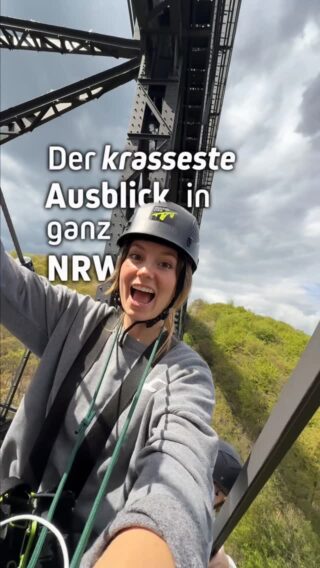 Offiziell auf die Sommerbucketlist.☀️✅

Züge über dir, 100 Meter Abgrund unter dir - der Brückensteig in Solingen ist ein
Erlebnis, für Familien geeignet und für alle unvergesslich!

📍Brückensteig Solingen
🔗Link in der Bio

#Brückensteig #NRW #Outdoornrw #Bucketlist #Geheimtipp